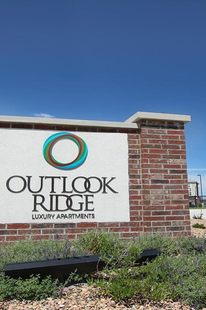 Luxury Apartments for Rent in Pueblo, CO Outlook Ridge Apartments`s Home page